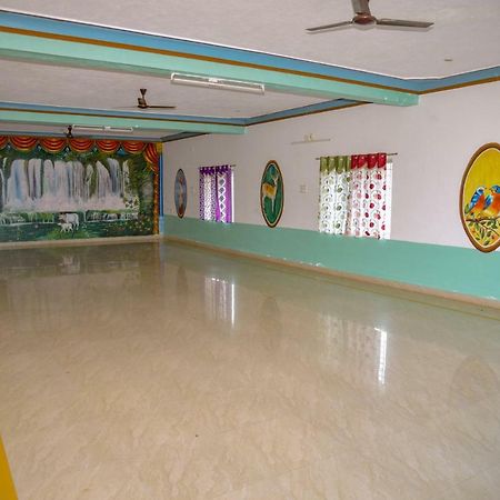 Mahathi Resort And Spa Yelagiri Exterior foto