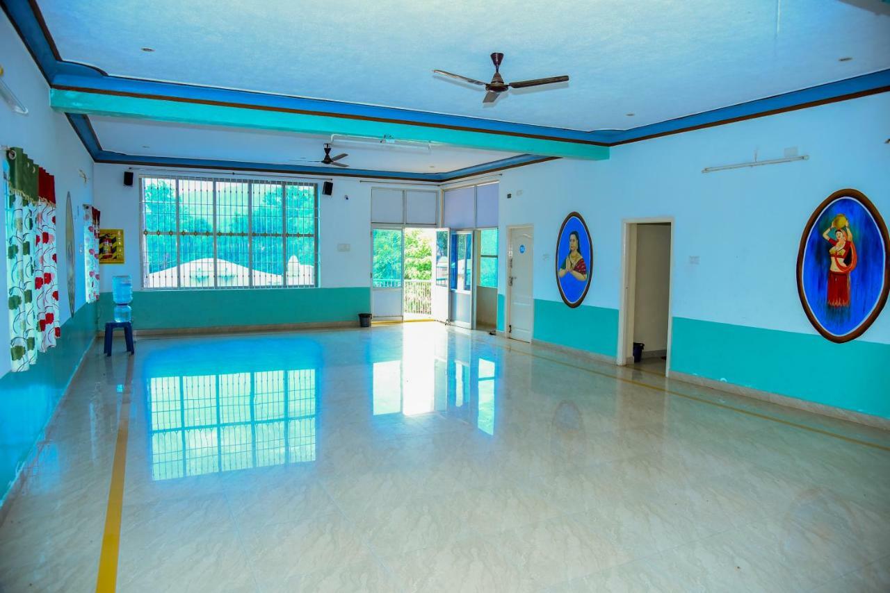 Mahathi Resort And Spa Yelagiri Exterior foto